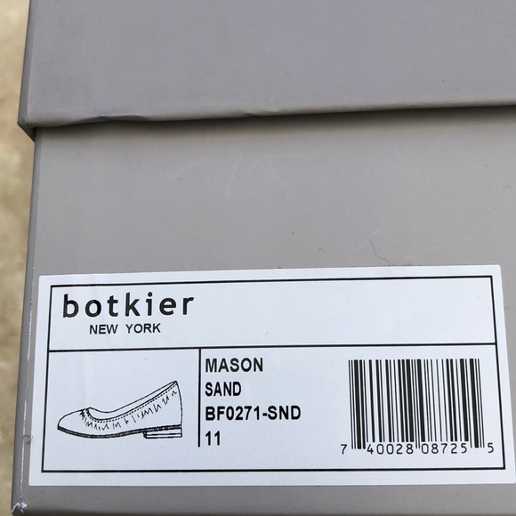 Euc. Botkier sand color suede flats. - Picture 6 of 7